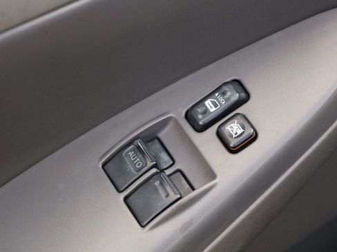 Used 2007 Toyota Solara SE Sport image 24