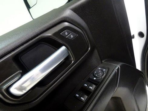 Used 2021 GMC Sierra 1500 4x4 Double Cab w/ Convenience Package image 22