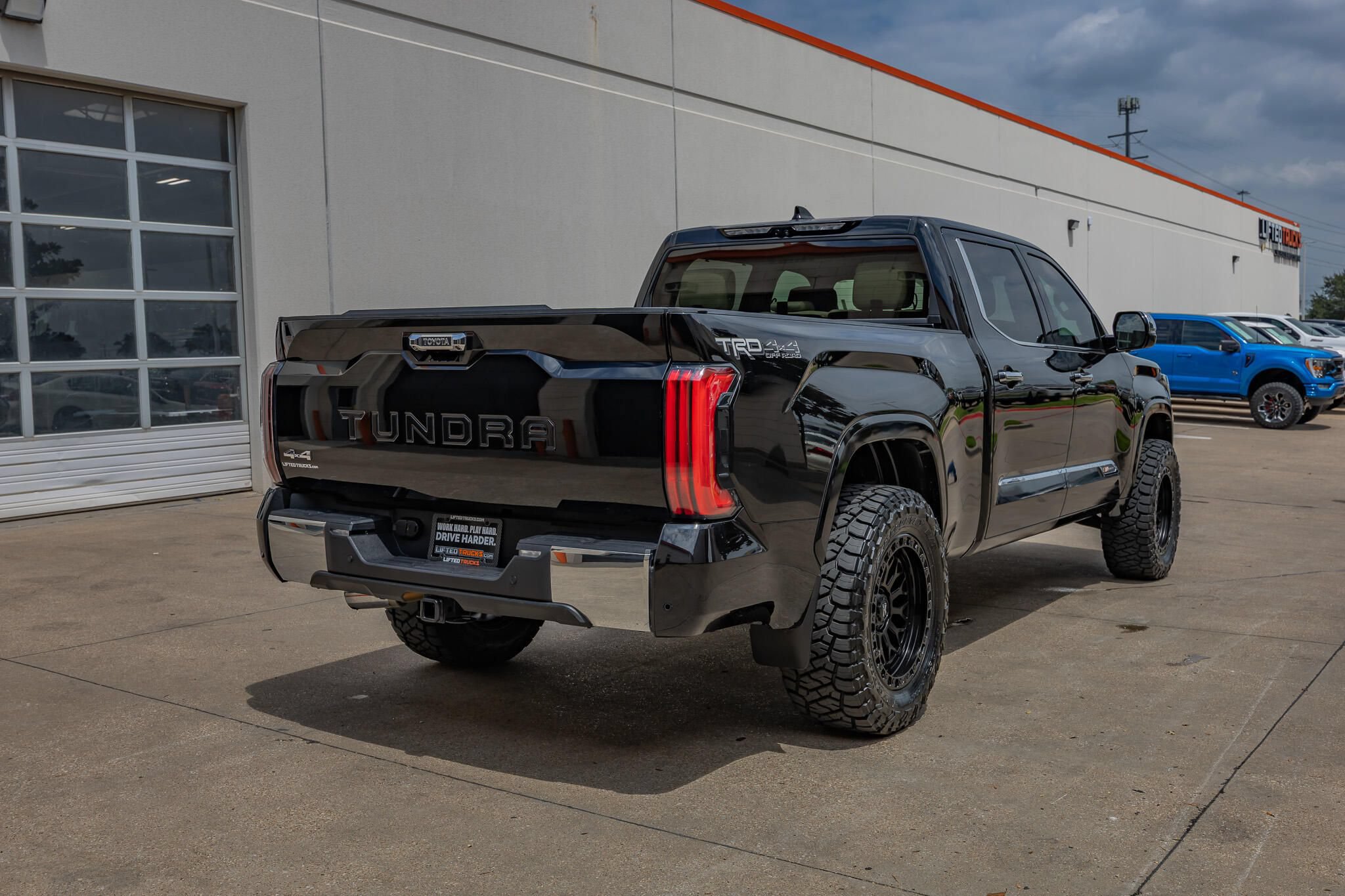 Used 2023 Toyota Tundra 1794 Edition w/ TRD Off-Road Package AWD/4WD image 10