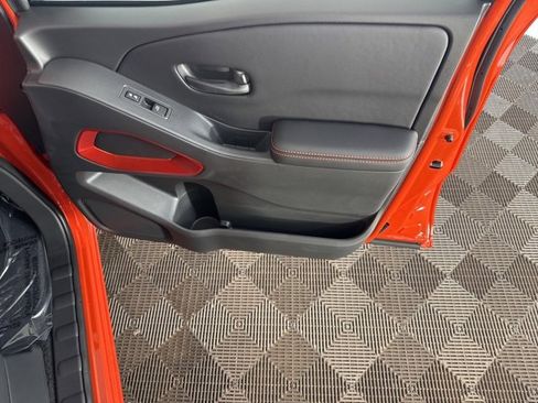 New 2026 Nissan Frontier PRO-4X w/ Pro-4x Convenience Package image 9