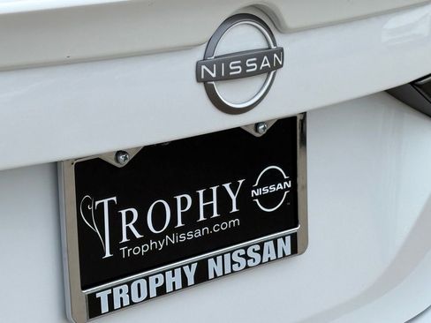 Certified 2024 Nissan Sentra SR image 8