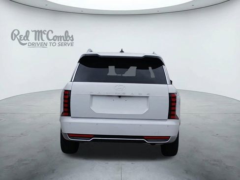 New 2026 Hyundai Palisade Calligraphy FWD image 4