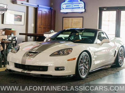 Used 2013 Chevrolet Corvette ZR1 w/ 3ZR Preferred Equipment Group RWD image 43