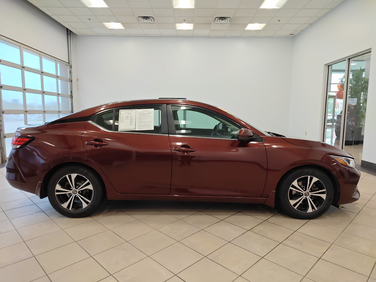 Used 2020 Nissan Sentra SV FWD image 2
