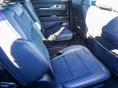 New 2026 Ford Explorer ST RWD image 11