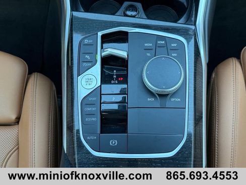Used 2023 BMW 330i xDrive 330i xDrive w/ Driving Assistance Package image 21