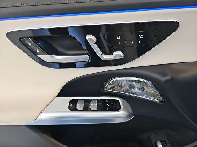 Used 2024 Mercedes-Benz E 350 4MATIC Sedan image 12