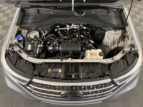 Used 2023 Ford Explorer XLT w/ Equipment Group 202A image 24