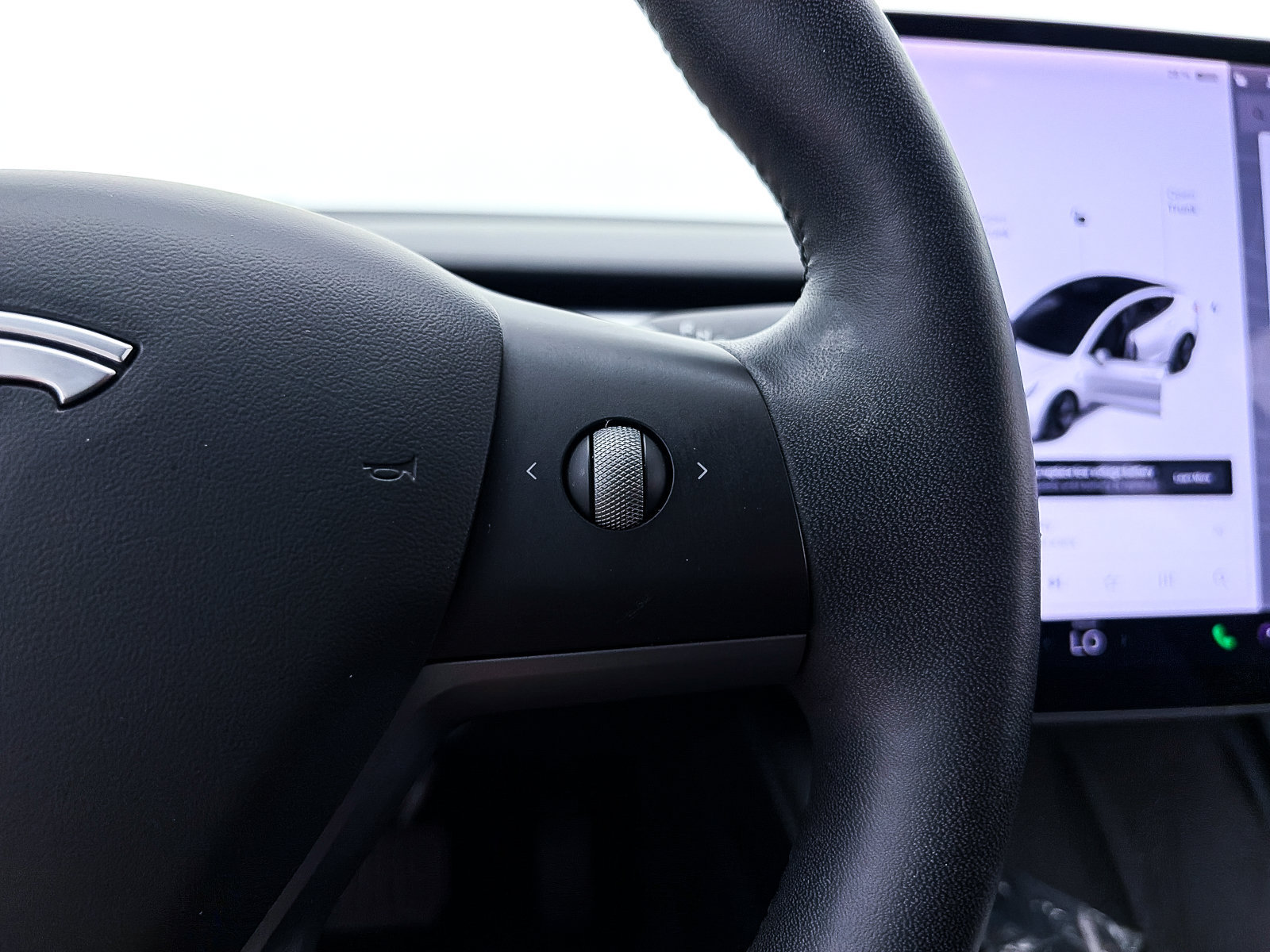 Used 2021 Tesla Model 3 Standard Range Plus RWD image 29
