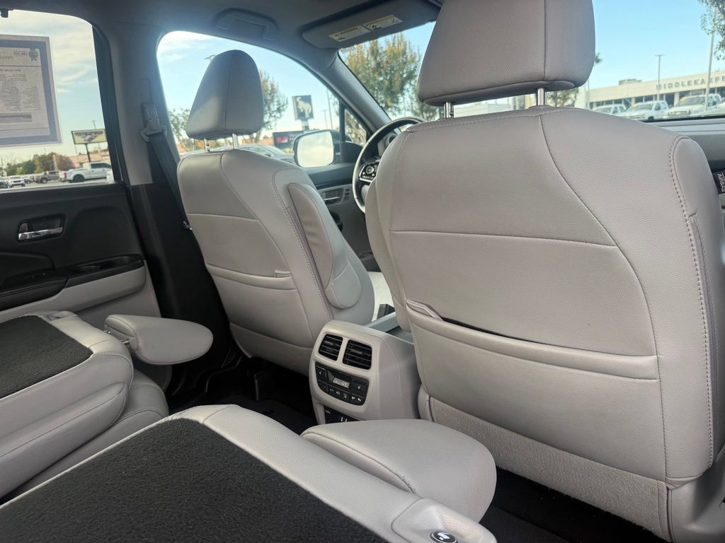 Used 2021 Honda Pilot Elite image 28
