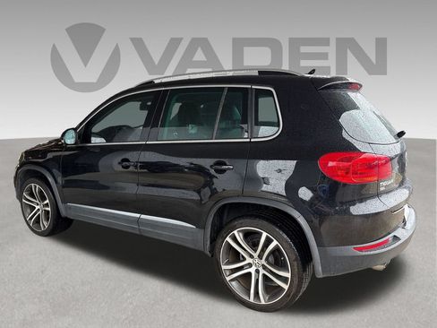Used 2017 Volkswagen Tiguan SEL AWD/4WD image 20
