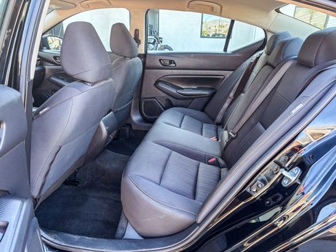 Used 2024 Nissan Altima 2.5 SV FWD image 22