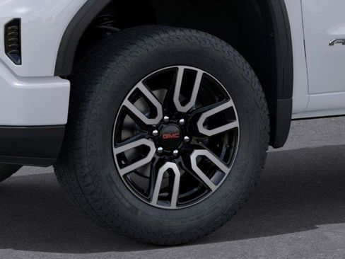 New 2026 GMC Sierra 1500 AT4 w/ Technology Package AWD/4WD image 9