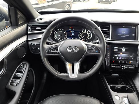 Used 2023 INFINITI QX55 Luxe w/ Cargo Package image 21