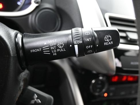 Used 2020 Mitsubishi Eclipse Cross LE AWD/4WD image 42