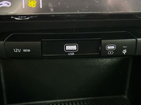 Used 2024 Kia Niro Wind FWD image 26