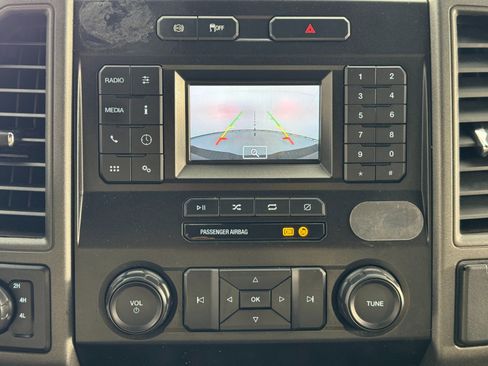 Used 2022 Ford F250 XL w/ STX Appearance Package image 23