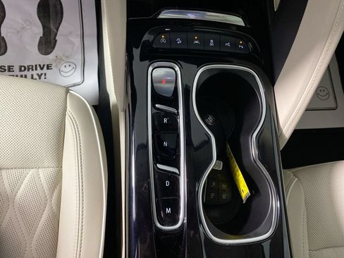Used 2023 Buick Envision Avenir AWD/4WD image 19