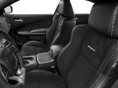 Used 2016 Dodge Charger SRT w/ Technology Group RWD image 12