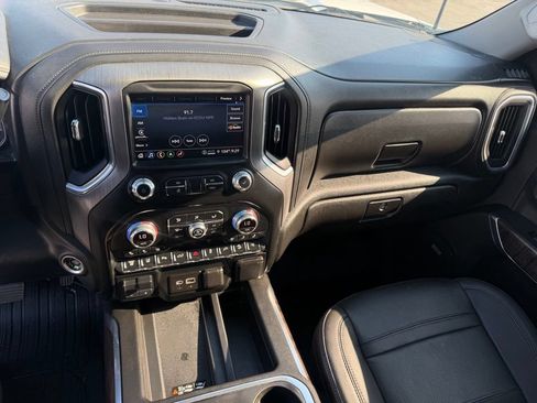 Used 2021 GMC Sierra 3500 Denali w/ Denali Ultimate Package AWD/4WD image 35