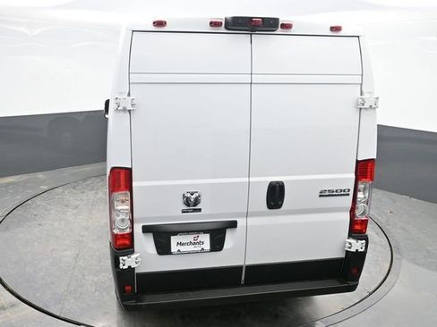 Used 2023 RAM ProMaster 2500 image 23