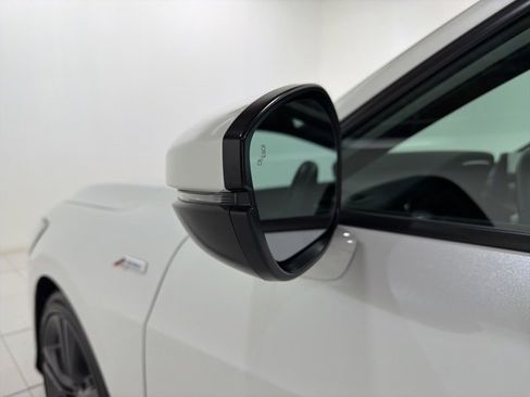 Certified 2023 Acura Integra A-Spec image 9