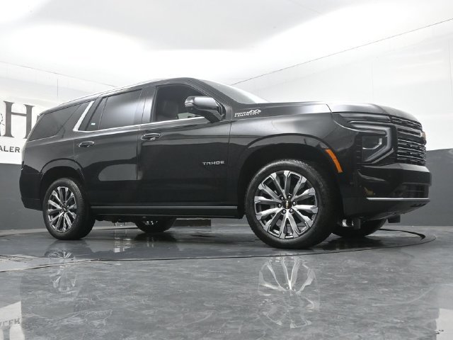 New 2026 Chevrolet Tahoe High Country AWD/4WD image 2
