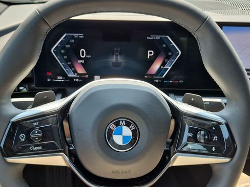 Certified 2024 BMW 530i w/ Premium Package RWD image 21