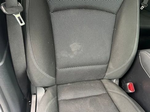 Used 2018 Subaru Outback 2.5i Premium AWD/4WD image 16