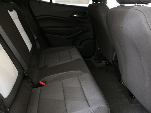 Certified 2025 Chevrolet Trax RS w/ Driver Confidence Package FWD image 26