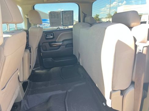 Used 2018 Chevrolet Silverado 1500 LT w/ All Star Edition AWD/4WD image 34