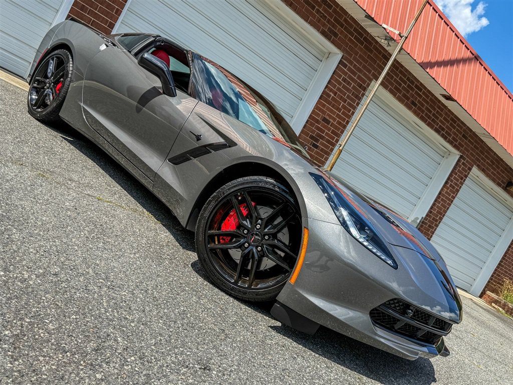 Used 2016 Chevrolet Corvette Stingray Coupe RWD image 32