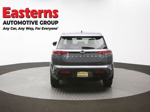 Used 2023 Nissan Pathfinder S AWD/4WD image 41