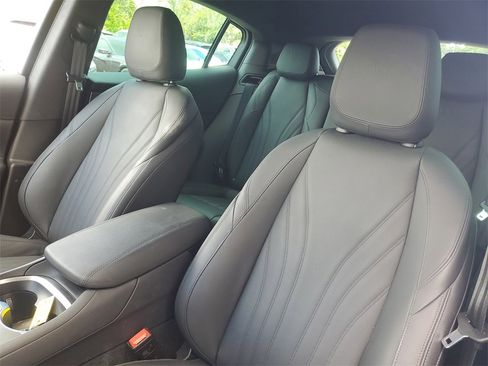 Used 2024 Maserati Grecale GT image 16