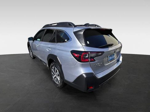 Certified 2024 Subaru Outback Premium AWD/4WD image 5