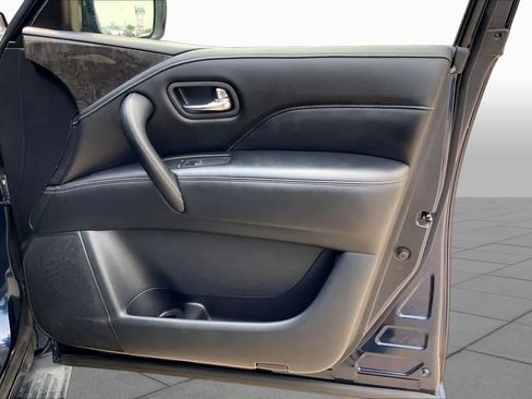 Used 2024 INFINITI QX80 Luxe RWD image 23