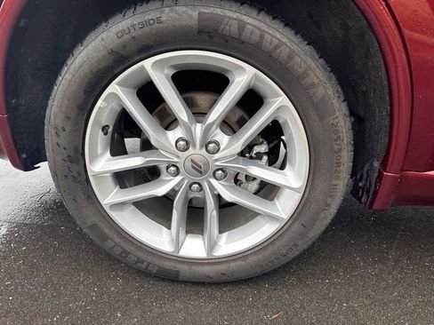 Used 2023 Dodge Durango GT image 13