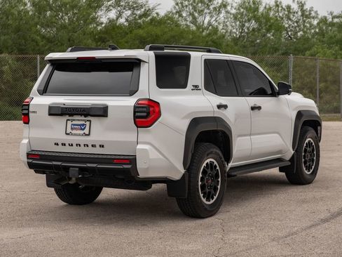 Used 2025 Toyota 4Runner TRD Off-Road Premium w/ Tow Technology Package AWD/4WD image 8