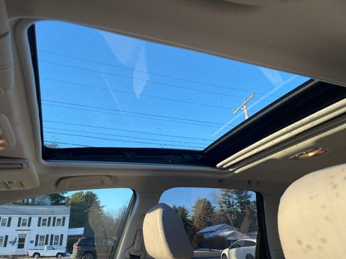 Used 2014 Subaru Forester 2.5i Touring image 11