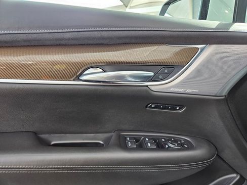 Used 2023 Cadillac XT6 Sport w/ Platinum Package AWD/4WD image 29