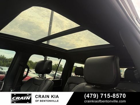 Used 2022 Jeep Wagoneer Series III w/ Premium Group I AWD/4WD image 21