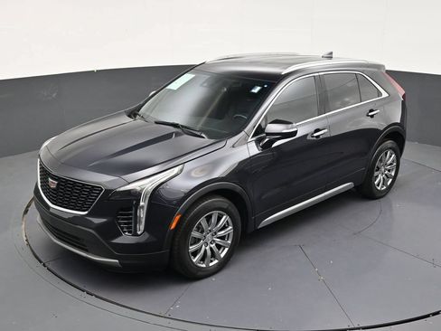 Used 2023 Cadillac XT4 Premium Luxury FWD image 13