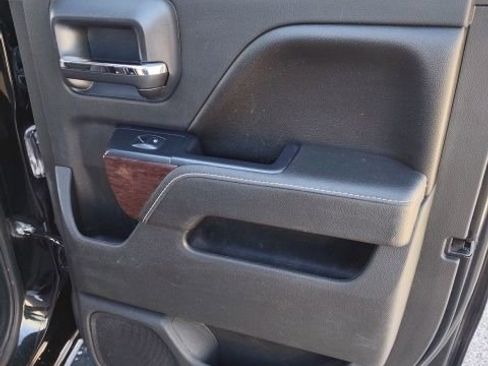 Used 2017 GMC Sierra 1500 SLE w/ SLE Value Package image 20