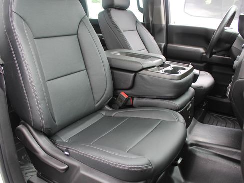 Used 2024 Chevrolet Silverado 2500 W/T w/ WT/CX Safety Package AWD/4WD image 37