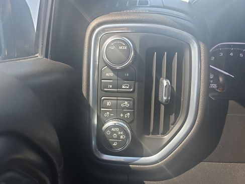 Used 2021 GMC Sierra 1500 SLT AWD/4WD image 25