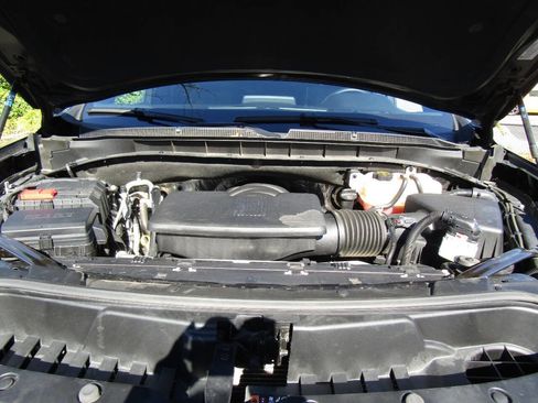 Used 2024 Chevrolet Tahoe LT image 38