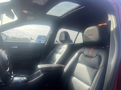 Used 2025 Chevrolet Trax RS w/ Sunroof Package image 9