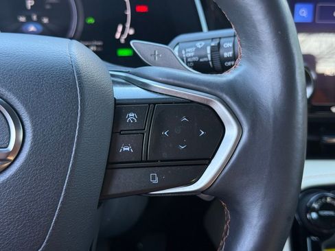 Used 2024 Lexus NX 350h AWD w/ Vision Package image 32