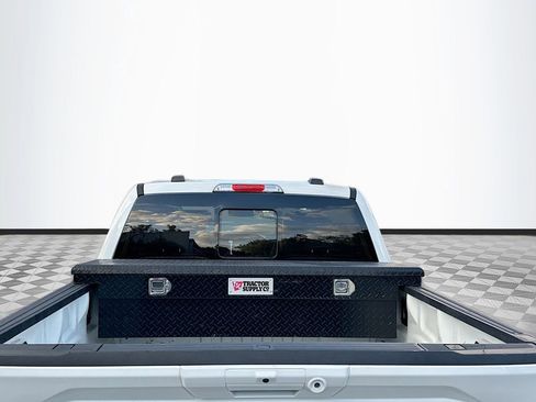 Used 2022 Ford F150 Lariat w/ Equipment Group 501A Mid image 28