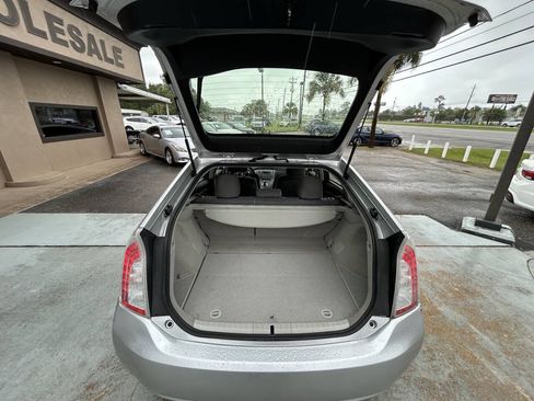 Used 2012 Toyota Prius Two FWD image 8